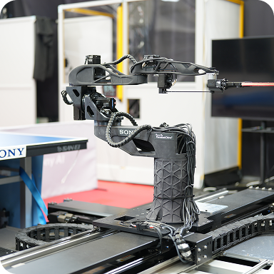 Autonomous robot harequipped with a table tennis racket. 